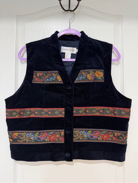 all week long Jackets & Blazers - All Week Long Tapestry Trim Velvet Vest Size Large Boho Southwestern Cottagecore